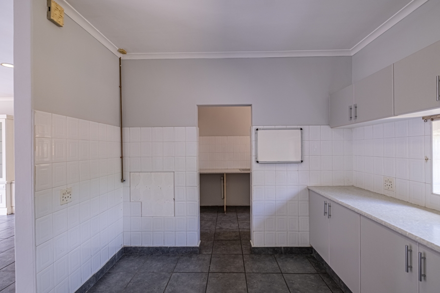 3 Bedroom Property for Sale in Summerstrand Eastern Cape